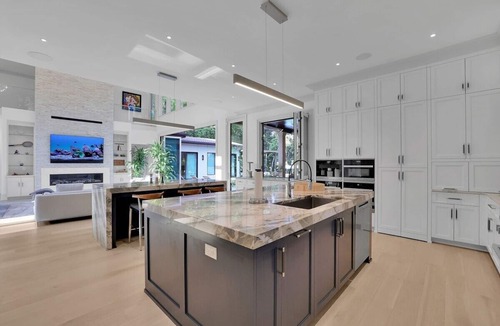 Sandy Springs House | The Grand Escape, Modern Luxury, Class