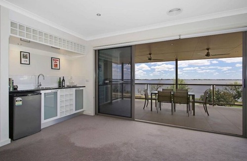 Yarrawonga House | The Grand Holiday House