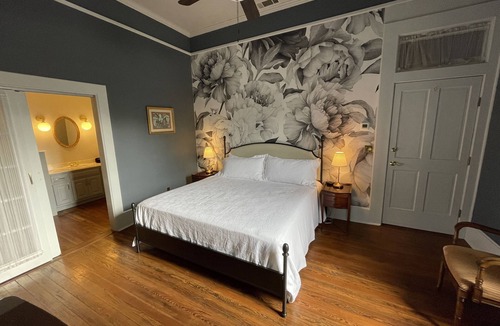 Hogansville Hotel | The Grand Hotel