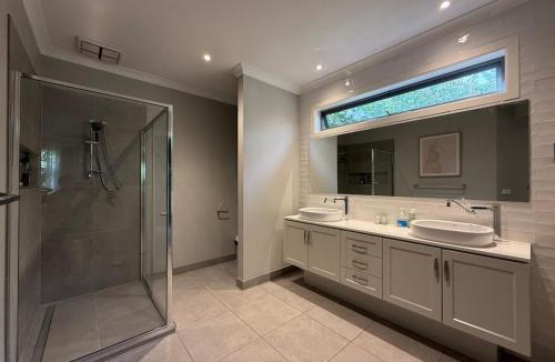 Donvale House | The Grand Oasis