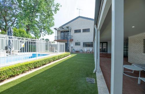 Dubbo House | The Grand on Macquarie