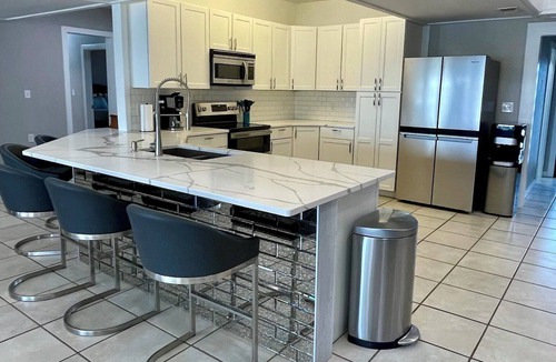 Pelican Bay House | The Grand Pelican - LakeFront W/Pool, Sport Court, Fire Pit