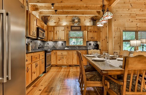 Blue Ridge Cabin | The Grand Toccoa Retreat