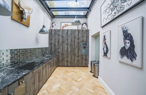 Warwick House | The Grand Victorian