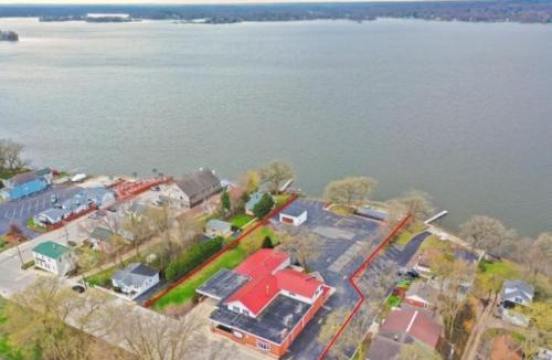 Fox Lake House | The Grand View on Pistakee Lake Pool Pier Stunning Panoramic Lake Views