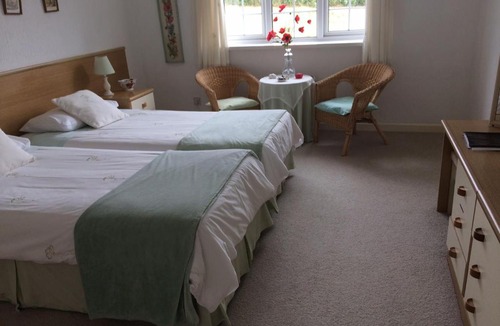 Newton Ferrers Bed & Breakfast | The Grange Accommodation, Waye Farm, Ermington, Devon
