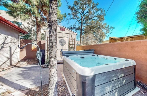 Downtown Albuquerque House | The Granite Hideaway Uniquely NM