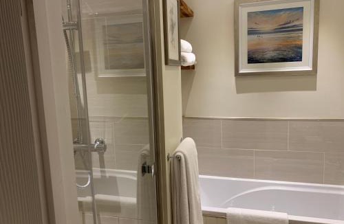 Waterbeach Apartment | The Grapevine Studio