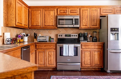 Liberty Hill House | The Gravel Road Ranch - 4bd2ba - Liberty Hill - 5 Acres - King Suite -Sleeps 9+
