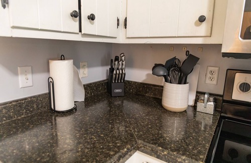 Lynchburg House | The Gray House - Only 4 Minutes From LU