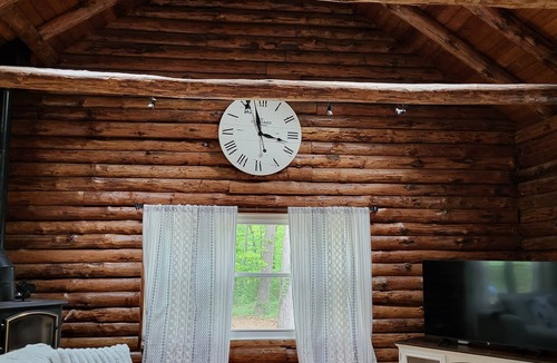 Lakeview Cabin | The Great Escape! 4 BR Log Cabin- A beautiful mix of modern and authentic!