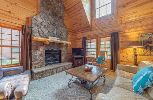 Saugatuck House | The Great Escape - Cabin with shared pool access