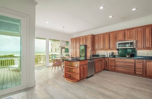 Debordieu Colony House | The Great Escape: Oceanfront 6BR Home