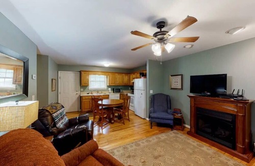 Trenton Cabin | The Great Getaway at Cabins in the Clouds!