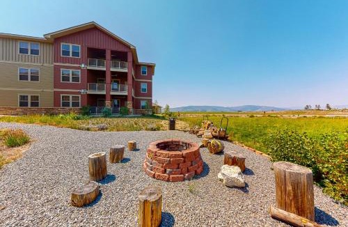 Silvercreek Apartment | The Great Granby Getaway