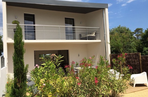 Jard-sur-Mer Villa | THE GREAT SAIL