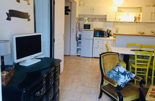 Blere Condo | The Great Werewolf's Lair