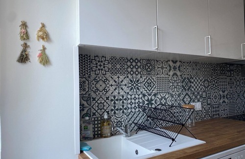 Perigueux Apartment | The green box