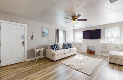 Bay Area House | The Green Cottage