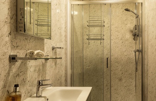 Bedale Hotel | The Green Dragon at Bedale by OYO