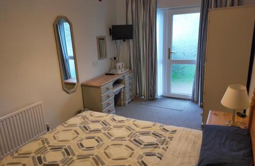 Earls Croome Hotel | The Green Dragon Inn