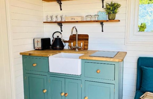 Hooe Cabin | The Green Hut