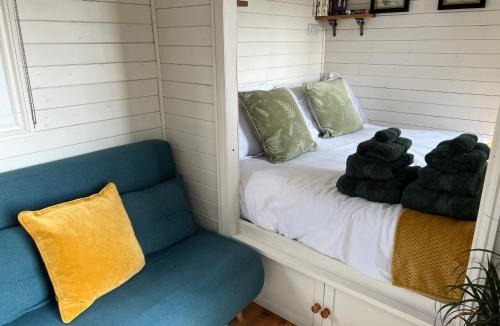 Hooe Cabin | The Green Hut