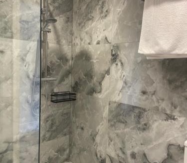 Rawcliffe Hotel | The Green Inn