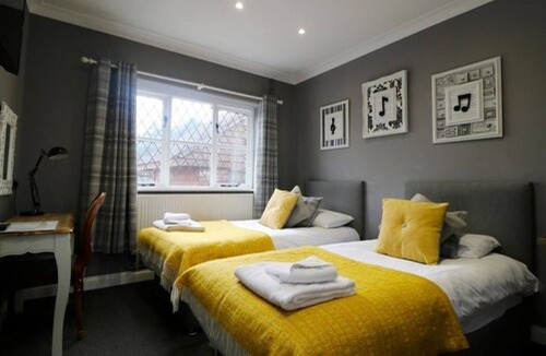 Southill Hotel | The Green Man