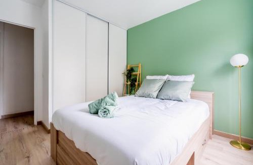 Lognes Apartment | The Green Wood - Disney 15min - Paris 30min - Terrasse