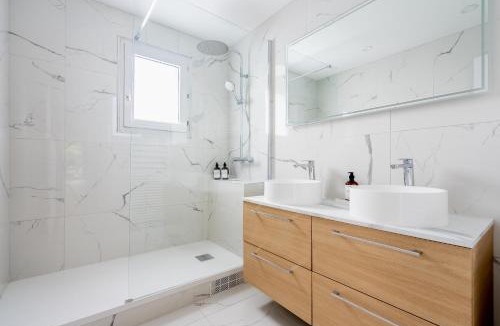Lognes Apartment | The Green Wood - Disney 15min - Paris 30min - Terrasse
