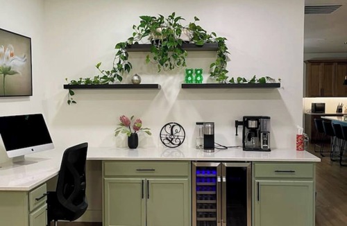 Caldwell House | The Greenhouse!