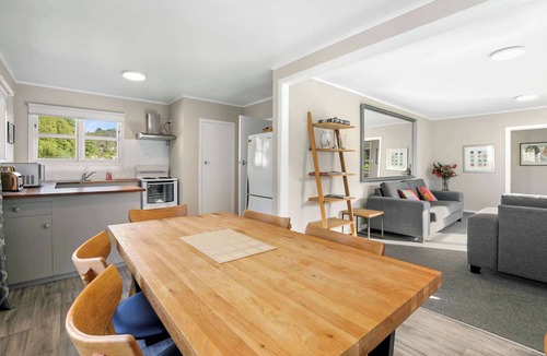 Fenton Street Cottage | The Greenkeeper's Cottage