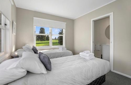 Rotorua House | The Greenkeepers Cottage