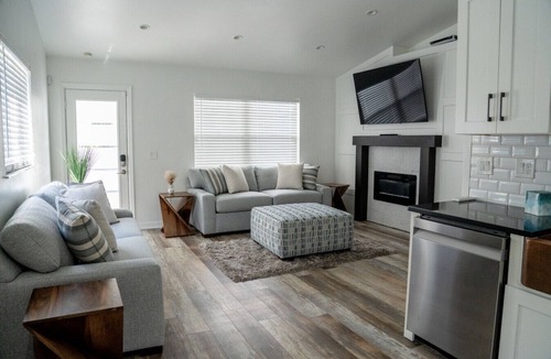 Palmetto House | The Greenside Getaway