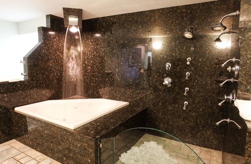 Price Hotel | The Greenwell Inn