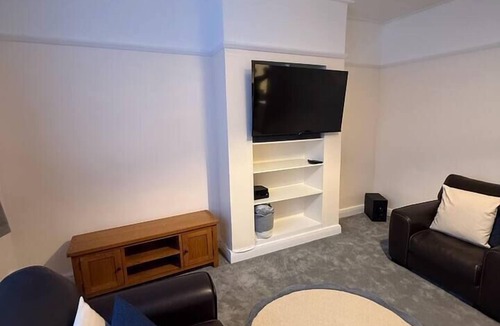 Woodside House | The Grenadine House