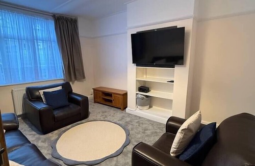 Woodside House | The Grenadine House