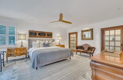 Statesboro House | The Grey - Large Eclectic and Quiet Home