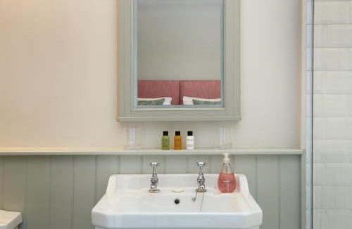 Aymestrey House | The Groom's Flat