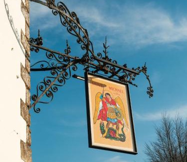 Hindon Hotel | The Grosvenor Arms