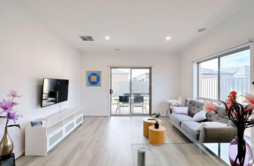 Tarneit House | The Grove Home by GoodLive