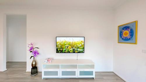 Tarneit House | The Grove Home by GoodLive