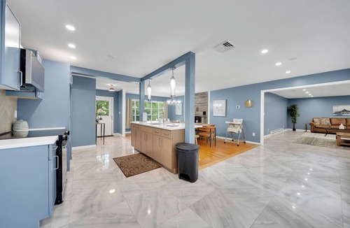 Liberty House | The Grove House - NEW! Luxury Home- Lake Access!