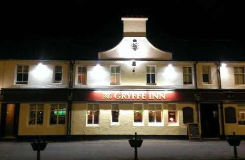 Bridge of Weir Hotel | The Gryffe Inn