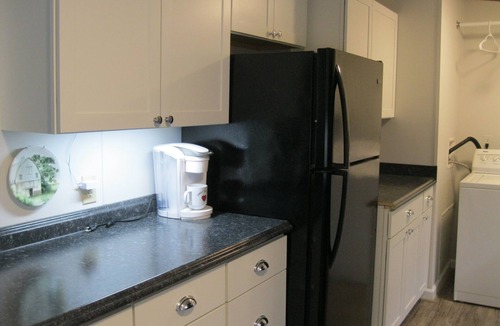 Lexington House | The Guest House at Woody Farms - Longer Stays, Professionals & Little League