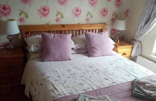 Abergavenny House | The Guest House