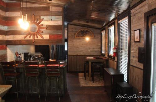 Folsom Bed & Breakfast | The Guest House