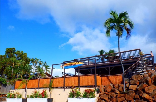 Historic Lahaina Front Street Bed & Breakfast | The Guest House