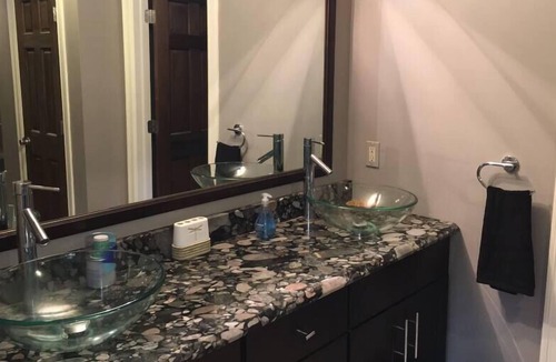 Thompson Ridge Apartment | the Guest Suite at Dunhill Pond